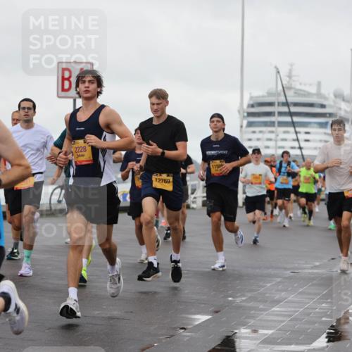 13.09.2026 - Kiel Lauf Andreas Tolksdorf http://msf.ph/oto/10400620 13.09.2026 10:58:24 Kiellinie 41, 9071, 39, 2228, 12769, 1150, 7003 meine-sportfotos.de