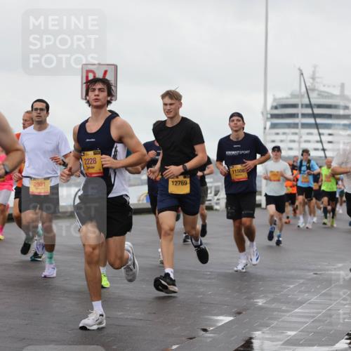 13.09.2026 - Kiel Lauf Andreas Tolksdorf http://msf.ph/oto/10400622 13.09.2026 10:58:24 Kiellinie 9071, 2931, 338, 2228, 1150, 12769, 1720 meine-sportfotos.de
