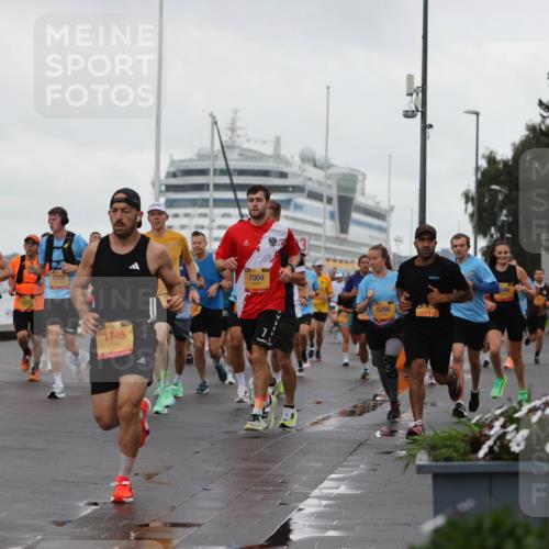 13.09.2026 - Kiel Lauf Andreas Tolksdorf http://msf.ph/oto/10400688 13.09.2026 10:58:28 Kiellinie 4, 4590, 8308, 1745, 7004, 3, 5266, 1048 meine-sportfotos.de