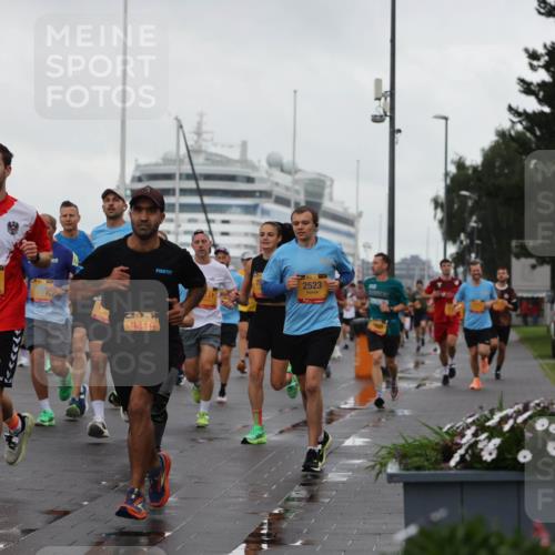 13.09.2026 - Kiel Lauf Andreas Tolksdorf http://msf.ph/oto/10400722 13.09.2026 10:58:30 Kiellinie 38, 2817, 38, 7004, 39, 9419, 2523 meine-sportfotos.de