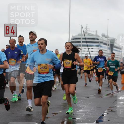 13.09.2026 - Kiel Lauf Andreas Tolksdorf http://msf.ph/oto/10400754 13.09.2026 10:58:31 Kiellinie 150, 512, 5266, 4, 1, 2523, 7048, 8454, 3650 meine-sportfotos.de