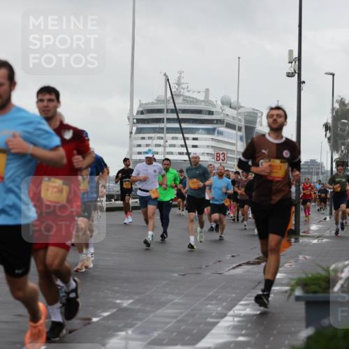 13.09.2026 - Kiel Lauf Andreas Tolksdorf http://msf.ph/oto/10400850 13.09.2026 10:58:37 Kiellinie 4, 3771, 2734, 3, 100 meine-sportfotos.de