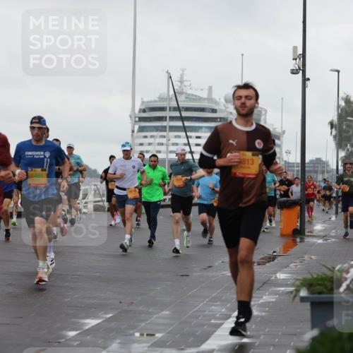 13.09.2026 - Kiel Lauf Andreas Tolksdorf http://msf.ph/oto/10400856 13.09.2026 10:58:37 Kiellinie 12235, 73, 9, 1465, 813, 100 meine-sportfotos.de