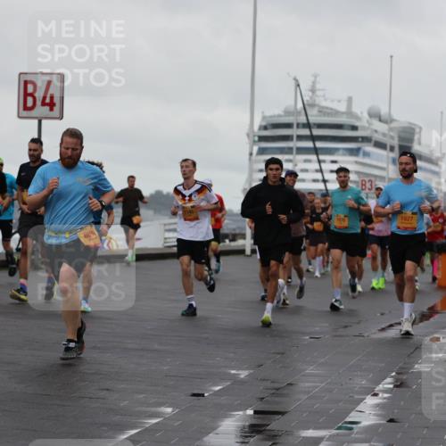 13.09.2026 - Kiel Lauf Andreas Tolksdorf http://msf.ph/oto/10400914 13.09.2026 10:58:42 Kiellinie 4, 3673, 1145, 693, 7570, 3, 1627 meine-sportfotos.de