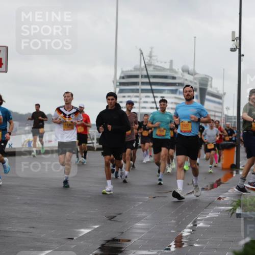 13.09.2026 - Kiel Lauf Andreas Tolksdorf http://msf.ph/oto/10400923 13.09.2026 10:58:42 Kiellinie 3673, 4, 11735, 1627, 1145, 7570, 4730, 4749 meine-sportfotos.de