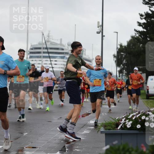 13.09.2026 - Kiel Lauf Andreas Tolksdorf http://msf.ph/oto/10400956 13.09.2026 10:58:44 Kiellinie 39, 1627, 11794, 7570, 4749 meine-sportfotos.de