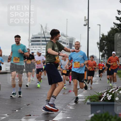 13.09.2026 - Kiel Lauf Andreas Tolksdorf http://msf.ph/oto/10400966 13.09.2026 10:58:44 Kiellinie 34, 1, 39, 1627, 7570, 2374, 3, 4749 meine-sportfotos.de