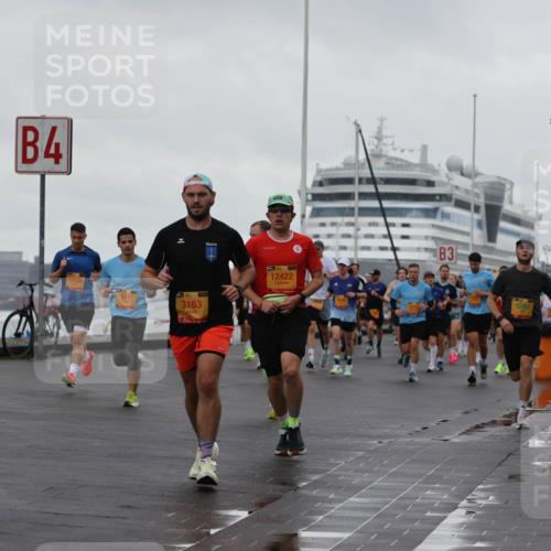 13.09.2026 - Kiel Lauf Andreas Tolksdorf http://msf.ph/oto/10401057 13.09.2026 10:58:53 Kiellinie 3502, 4, 10039, 39, 3163, 12422, 3, 4290 meine-sportfotos.de