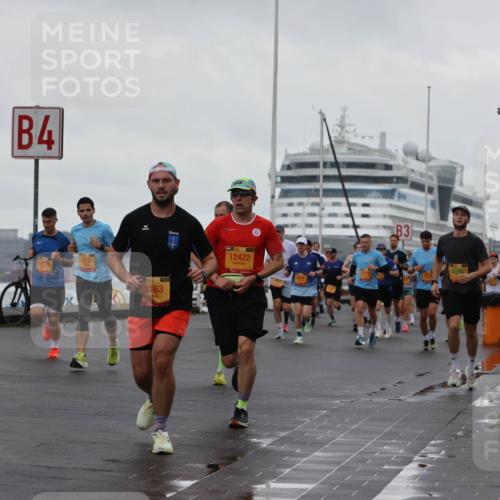13.09.2026 - Kiel Lauf Andreas Tolksdorf http://msf.ph/oto/10401063 13.09.2026 10:58:53 Kiellinie 3502, 4, 10039, 817, 39, 3163, 12422, 3, 4290 meine-sportfotos.de