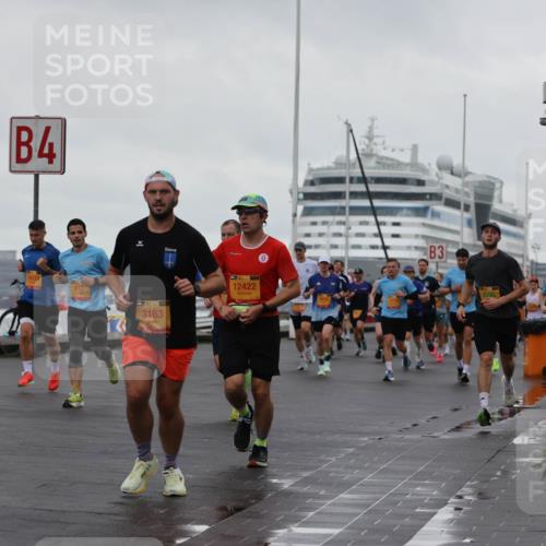 13.09.2026 - Kiel Lauf Andreas Tolksdorf http://msf.ph/oto/10401065 13.09.2026 10:58:53 Kiellinie 4, 10039, 3163, 12422, 3, 4290 meine-sportfotos.de