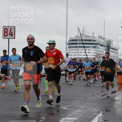 13.09.2026 - Kiel Lauf Andreas Tolksdorf http://msf.ph/oto/10401069 13.09.2026 10:58:54 Kiellinie 4, 10039, 817, 3163, 12422, 3, 4290, 11812 meine-sportfotos.de