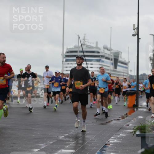 13.09.2026 - Kiel Lauf Andreas Tolksdorf http://msf.ph/oto/10401089 13.09.2026 10:58:55 Kiellinie 1139, 12422, 0, 4, 35, 4290, 12 meine-sportfotos.de