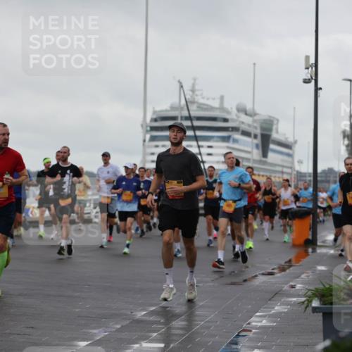 13.09.2026 - Kiel Lauf Andreas Tolksdorf http://msf.ph/oto/10401090 13.09.2026 10:58:55 Kiellinie 39, 12422, 0, 4, 12 meine-sportfotos.de