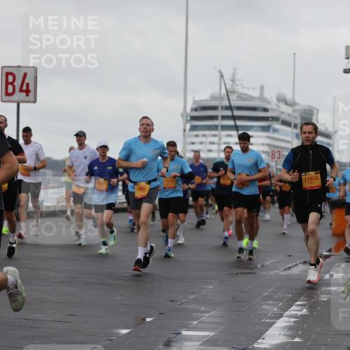13.09.2026 - Kiel Lauf Andreas Tolksdorf http://msf.ph/oto/10401123 13.09.2026 10:58:57 Kiellinie 4, 1, 39, 4290, 505, 3, 21, 11812 meine-sportfotos.de