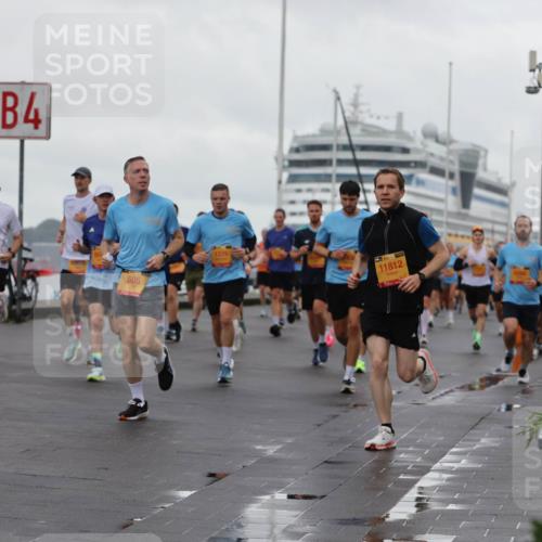 13.09.2026 - Kiel Lauf Andreas Tolksdorf http://msf.ph/oto/10401137 13.09.2026 10:58:57 Kiellinie 4, 505, 1276, 11812 meine-sportfotos.de