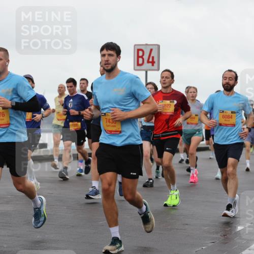 13.09.2026 - Kiel Lauf Andreas Tolksdorf http://msf.ph/oto/10401178 13.09.2026 10:59:00 Kiellinie 10605, 1276, 7430, 72, 4, 622, 6084 meine-sportfotos.de