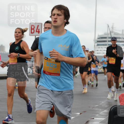 13.09.2026 - Kiel Lauf Andreas Tolksdorf http://msf.ph/oto/10401207 13.09.2026 10:59:17 Kiellinie 8059, 4, 38, 5323 meine-sportfotos.de