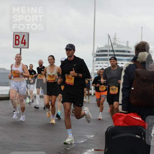 13.09.2026 - Kiel Lauf Andreas Tolksdorf http://msf.ph/oto/10401222 13.09.2026 10:59:18 Kiellinie 4, 7832, 9836, 4991, 8872 meine-sportfotos.de