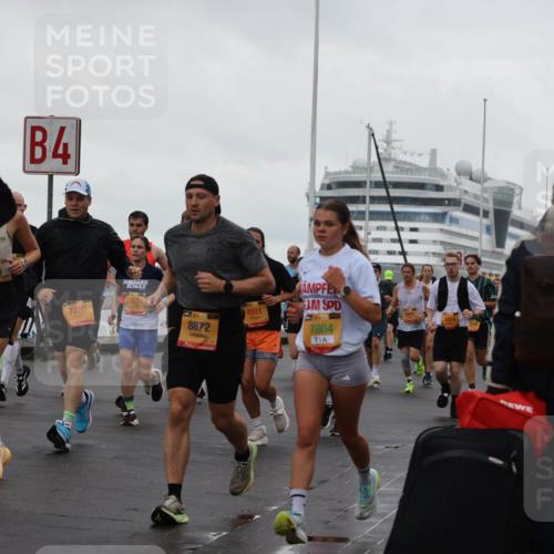 13.09.2026 - Kiel Lauf Andreas Tolksdorf http://msf.ph/oto/10401237 13.09.2026 10:59:20 Kiellinie 9836, 1, 39, 7832, 4, 12679, 7780, 39, 8872, 4991, 47, 39, 7804 meine-sportfotos.de