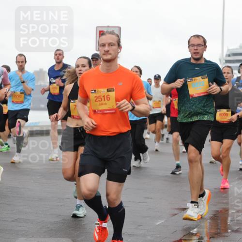 13.09.2026 - Kiel Lauf Andreas Tolksdorf http://msf.ph/oto/10401380 13.09.2026 10:59:31 Kiellinie 6, 38, 7626, 2270, 38, 2516, 6822, 8000, 9688 meine-sportfotos.de