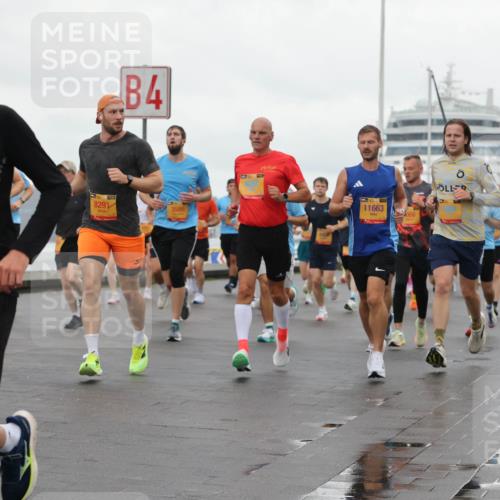 13.09.2026 - Kiel Lauf Andreas Tolksdorf http://msf.ph/oto/10401433 13.09.2026 10:59:35 Kiellinie 8291, 4, 3586, 11663, 3 meine-sportfotos.de
