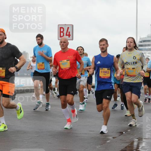 13.09.2026 - Kiel Lauf Andreas Tolksdorf http://msf.ph/oto/10401450 13.09.2026 10:59:36 Kiellinie 10687, 38, 8291, 4, 3586, 38, 11663, 4304 meine-sportfotos.de
