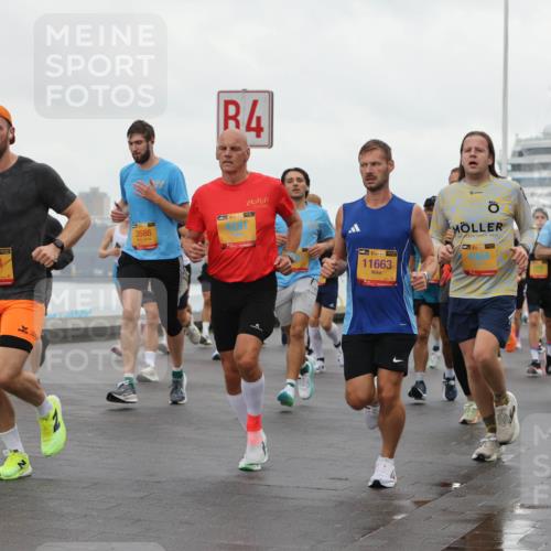 13.09.2026 - Kiel Lauf Andreas Tolksdorf http://msf.ph/oto/10401452 13.09.2026 10:59:36 Kiellinie 10687, 4, 8291, 3586, 38, 11663, 839 meine-sportfotos.de