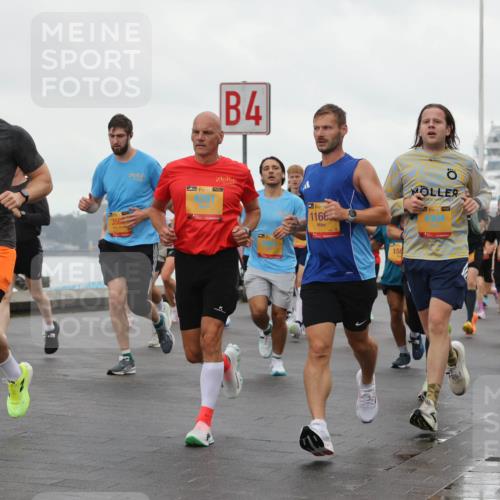 13.09.2026 - Kiel Lauf Andreas Tolksdorf http://msf.ph/oto/10401456 13.09.2026 10:59:36 Kiellinie 38, 8291, 358, 4, 1166, 158, 38, 4304, 839 meine-sportfotos.de