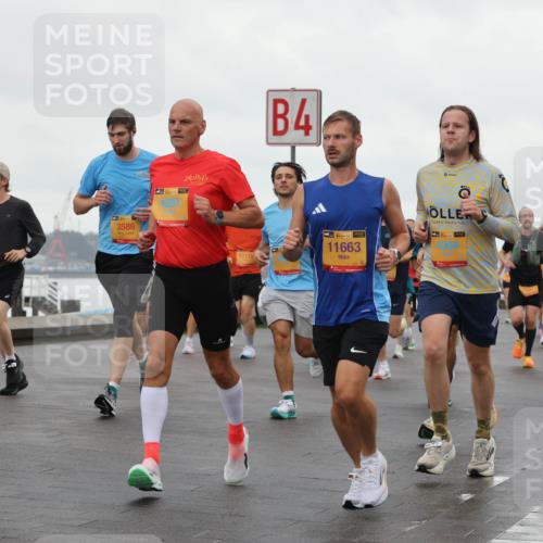 13.09.2026 - Kiel Lauf Andreas Tolksdorf http://msf.ph/oto/10401462 13.09.2026 10:59:36 Kiellinie 38, 8291, 3586, 4281, 11179, 4, 38, 11663, 38, 4304 meine-sportfotos.de