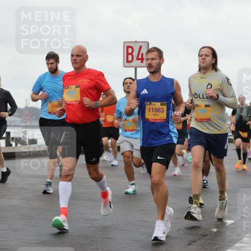 13.09.2026 - Kiel Lauf Andreas Tolksdorf http://msf.ph/oto/10401464 13.09.2026 10:59:36 Kiellinie 38, 8291, 17, 3586, 4281, 11179, 4, 38, 11663, 0915, 38, 4304, 839 meine-sportfotos.de