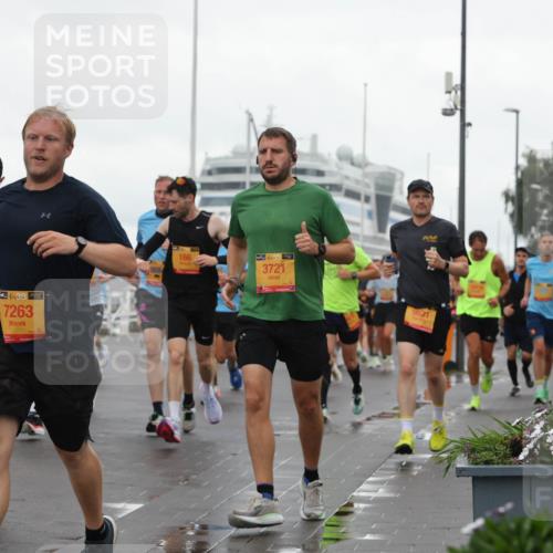 13.09.2026 - Kiel Lauf Andreas Tolksdorf http://msf.ph/oto/10401497 13.09.2026 10:59:39 Kiellinie 4, 83, 38, 7263, 166, 988, 38, 3721, 2625, 9631 meine-sportfotos.de