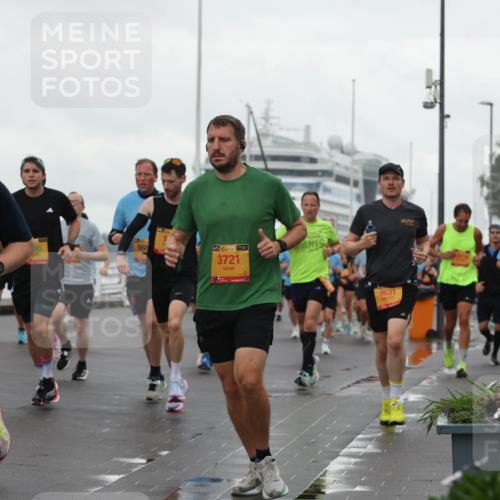 13.09.2026 - Kiel Lauf Andreas Tolksdorf http://msf.ph/oto/10401504 13.09.2026 10:59:39 Kiellinie 1, 38, 7263, 988, 384, 3721, 9631 meine-sportfotos.de