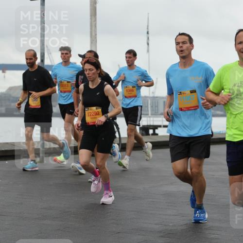 13.09.2026 - Kiel Lauf Andreas Tolksdorf http://msf.ph/oto/10401560 13.09.2026 10:59:43 Kiellinie 30, 34, 3313, 38, 12292, 42, 195, 6366, 38, 11957, 428 meine-sportfotos.de