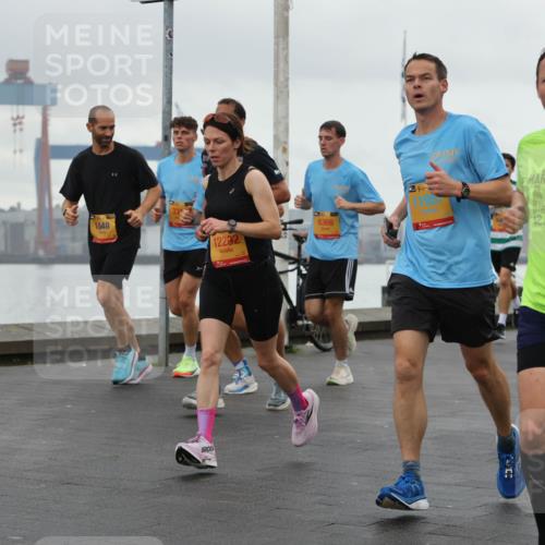 13.09.2026 - Kiel Lauf Andreas Tolksdorf http://msf.ph/oto/10401563 13.09.2026 10:59:43 Kiellinie 1548, 1195, 6366, 12292, 42, 195, 428 meine-sportfotos.de