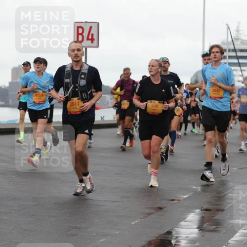 13.09.2026 - Kiel Lauf Andreas Tolksdorf http://msf.ph/oto/10401595 13.09.2026 10:59:55 Kiellinie 4, 5364, 2517, 38, 3610, 448, 3043 meine-sportfotos.de