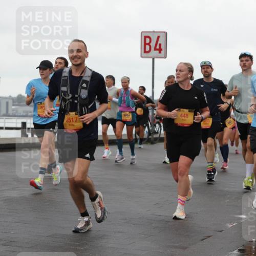13.09.2026 - Kiel Lauf Andreas Tolksdorf http://msf.ph/oto/10401610 13.09.2026 10:59:56 Kiellinie 4730, 4, 38, 2517, 9754, 38, 448, 068, 647, 3043 meine-sportfotos.de
