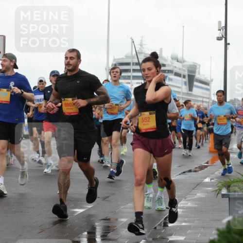 13.09.2026 - Kiel Lauf Andreas Tolksdorf http://msf.ph/oto/10401653 13.09.2026 11:00:00 Kiellinie 4, 3, 6907, 39, 552, 1, 6427 meine-sportfotos.de