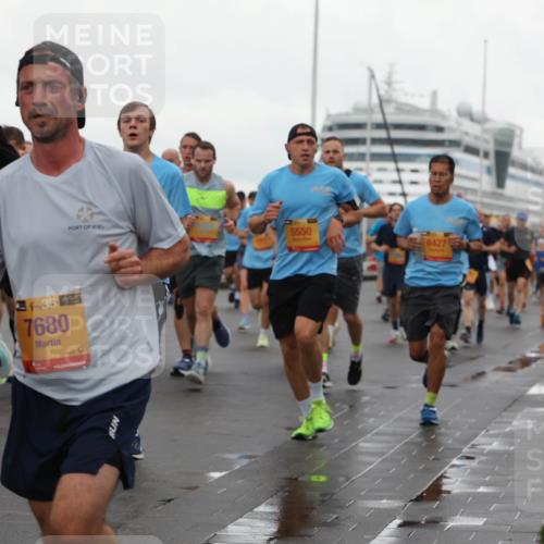13.09.2026 - Kiel Lauf Andreas Tolksdorf http://msf.ph/oto/10401678 13.09.2026 11:00:01 Kiellinie 1, 38, 2602, 9, 38, 7680, 5550, 6427 meine-sportfotos.de