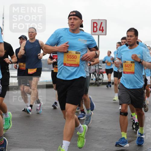 13.09.2026 - Kiel Lauf Andreas Tolksdorf http://msf.ph/oto/10401711 13.09.2026 11:00:03 Kiellinie 1394, 6217, 4126, 48, 5550, 4, 48, 6427 meine-sportfotos.de