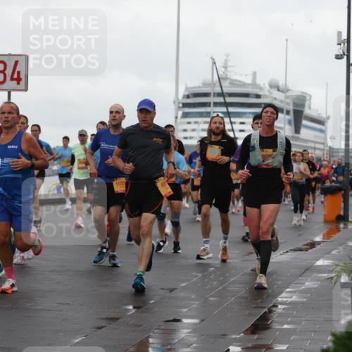 13.09.2026 - Kiel Lauf Andreas Tolksdorf http://msf.ph/oto/10401787 13.09.2026 11:00:08 Kiellinie 4, 1021, 3, 600 meine-sportfotos.de