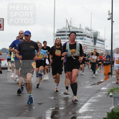 13.09.2026 - Kiel Lauf Andreas Tolksdorf http://msf.ph/oto/10401800 13.09.2026 11:00:09 Kiellinie 4, 49, 759, 39, 6095, 3, 9113 meine-sportfotos.de