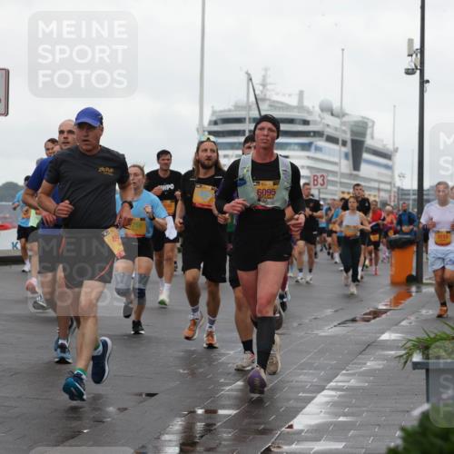13.09.2026 - Kiel Lauf Andreas Tolksdorf http://msf.ph/oto/10401802 13.09.2026 11:00:09 Kiellinie 4, 4, 39, 6095, 3, 759, 9113 meine-sportfotos.de