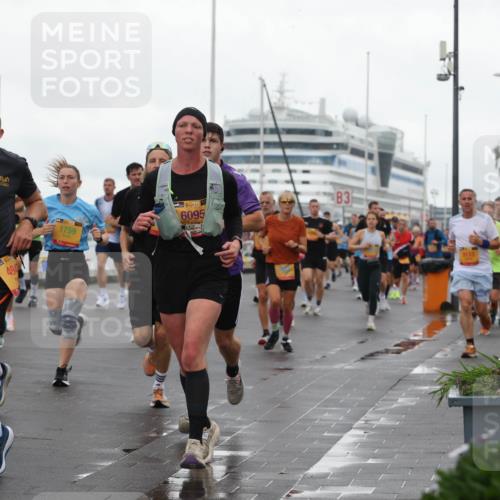 13.09.2026 - Kiel Lauf Andreas Tolksdorf http://msf.ph/oto/10401807 13.09.2026 11:00:10 Kiellinie 494, 1759, 38, 6095, 3, 9113 meine-sportfotos.de