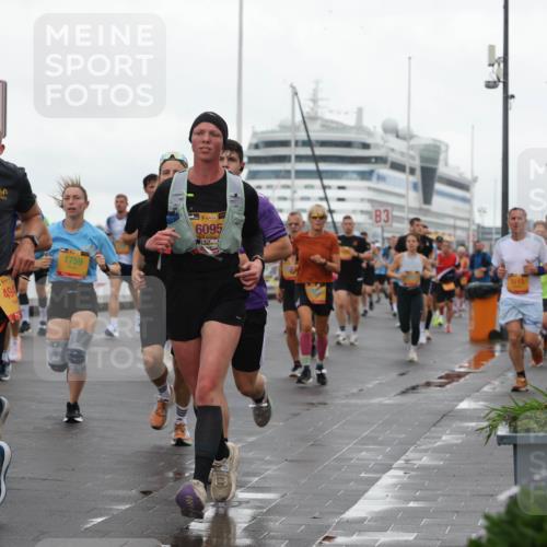 13.09.2026 - Kiel Lauf Andreas Tolksdorf http://msf.ph/oto/10401808 13.09.2026 11:00:10 Kiellinie 494, 1759, 38, 6095, 3, 9113 meine-sportfotos.de