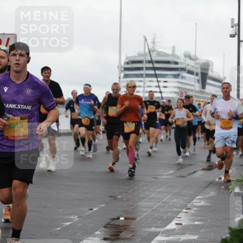 13.09.2026 - Kiel Lauf Andreas Tolksdorf http://msf.ph/oto/10401826 13.09.2026 11:00:11 Kiellinie 101, 38, 6095, 38, 8513, 3, 9113 meine-sportfotos.de