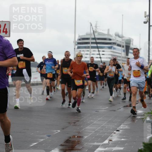 13.09.2026 - Kiel Lauf Andreas Tolksdorf http://msf.ph/oto/10401832 13.09.2026 11:00:11 Kiellinie 8513, 34, 6280, 9113 meine-sportfotos.de