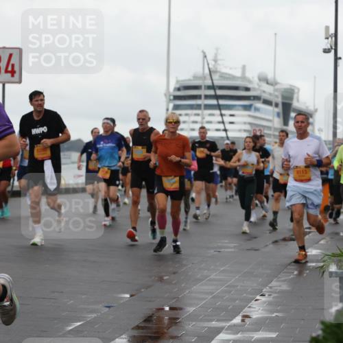 13.09.2026 - Kiel Lauf Andreas Tolksdorf http://msf.ph/oto/10401834 13.09.2026 11:00:11 Kiellinie 38, 4, 6280, 9113 meine-sportfotos.de