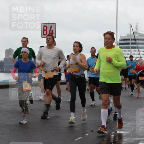 13.09.2026 - Kiel Lauf Andreas Tolksdorf http://msf.ph/oto/10401886 13.09.2026 11:00:15 Kiellinie 39, 4, 39, 10618, 508, 10 meine-sportfotos.de