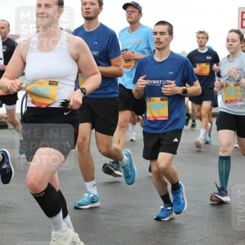 13.09.2026 - Kiel Lauf Andreas Tolksdorf http://msf.ph/oto/10401909 13.09.2026 11:00:32 Kiellinie 438, 9492, 2636, 38, 10824, 39, 3894, 4, 7506 meine-sportfotos.de