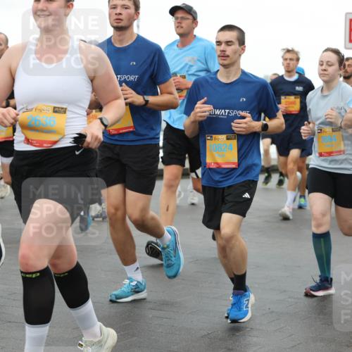 13.09.2026 - Kiel Lauf Andreas Tolksdorf http://msf.ph/oto/10401910 13.09.2026 11:00:32 Kiellinie 2636, 38, 10824, 4, 3894, 7506 meine-sportfotos.de